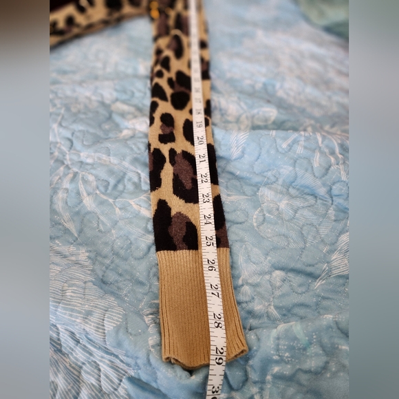 EXPRESS SWEATER - Picture 5 of 5